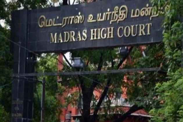 Women Respond to Madras HC Judgement: Father’s Name not Required in Birth Certificates