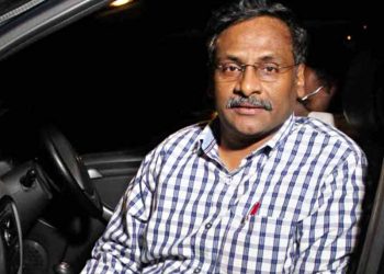 Release G N Saibaba, who has tested positive for COVID-19, immediately